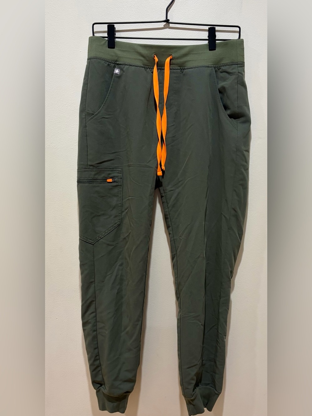 Figs Technical Collection Zamora Army Green Scrubs Jogger Pants - Women’s Small